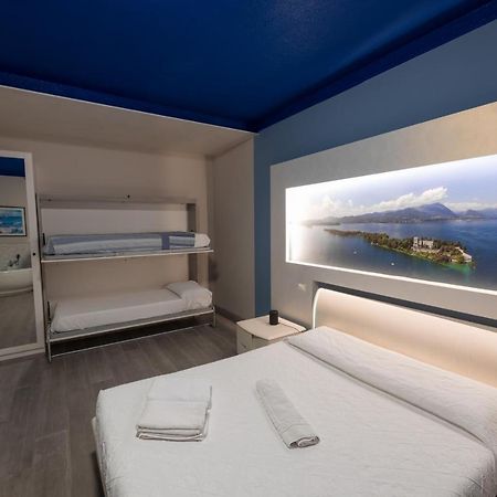 Garda Fantasy Apartment - Jacuzzi Дезенцано-дель-Гарда Экстерьер фото