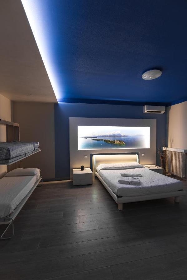 Garda Fantasy Apartment - Jacuzzi Дезенцано-дель-Гарда Экстерьер фото